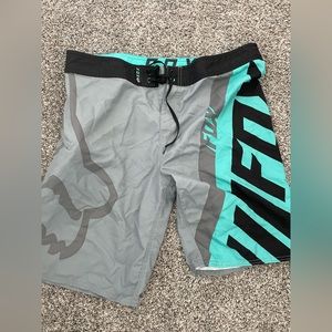Men’s swim shorts